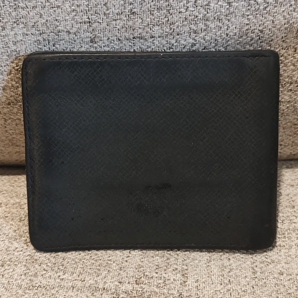 Louis Vuitton Wallet/Money Clip Black Bifold Used *CoA Included